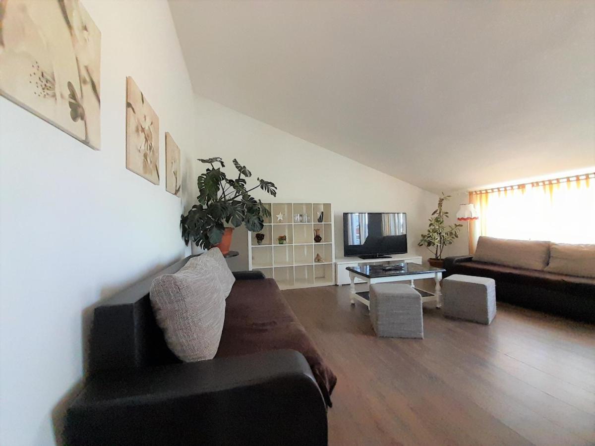 Apartments Nada クルク エクステリア 写真